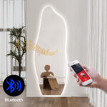 ⁦מראת גוף אמורפית חכמה 165X60 עם תאורת LED, בלוטוס ומפשיר אדים – בתקן IP65⁩ – תמונה ⁦5⁩